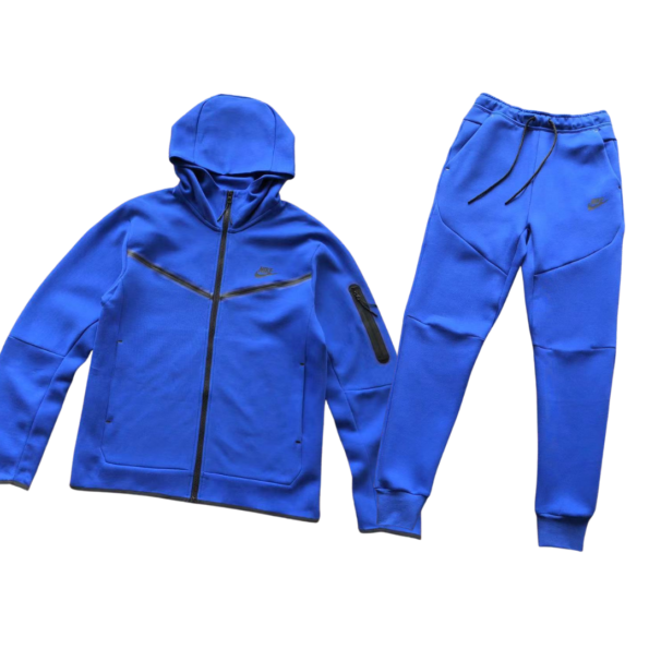 TECH FLEECE – BLUE 2025