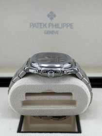 patek-philippe-nautilus-5980-1a-chronograph-stainless-steel-blue-dial-patek-philippe-40991574589684_1280x_ee28186e-74fa-48e7-bd32-b8e75d20790d_1024x-Photoroom